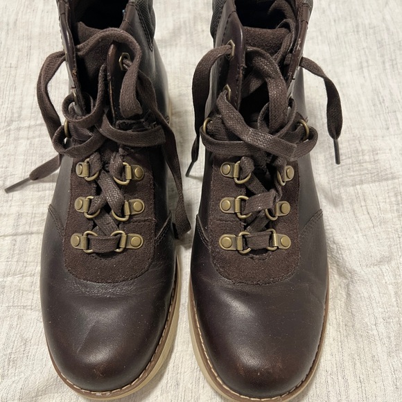 Timberland - Women’s Earthkeepers Ankle Boots - 6.5 - Picture 5 of 12